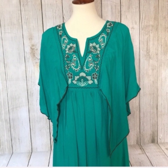 Kimono / Batwing style dress - Picture 2 of 6